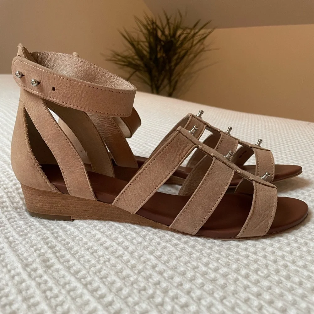 Matt Bernson - Sandals (size 9) - Picture 1 of 12